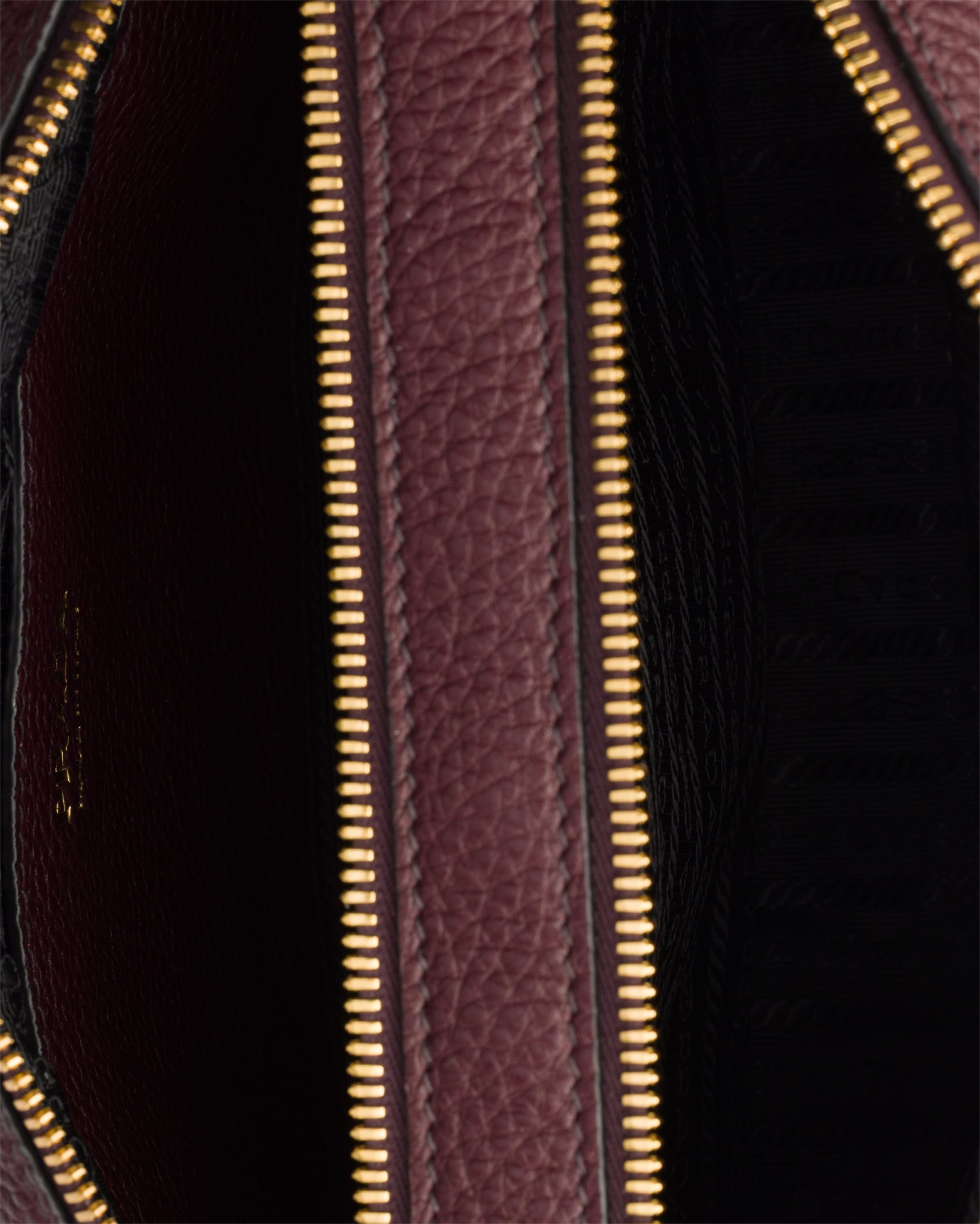 Prada Small leather shoulder bag - Image 7